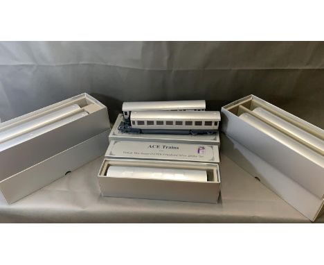 ACE TRAINS 0 Gauge tin plate articulated 7 carriage ''Silver Jubilee'' set. Boxes A, B, C &amp; D, unused and mint