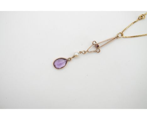 An antique Art Nouveau yellow-metal amethyst and pearl pendant, of openwork design, on a yellow-metal box-link neck chain (te