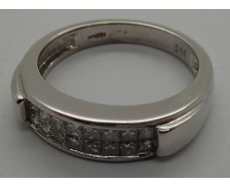 18ct white gold Princess cut diamond half eternity ring, size M diamond approximately 0.66ct 5.0g