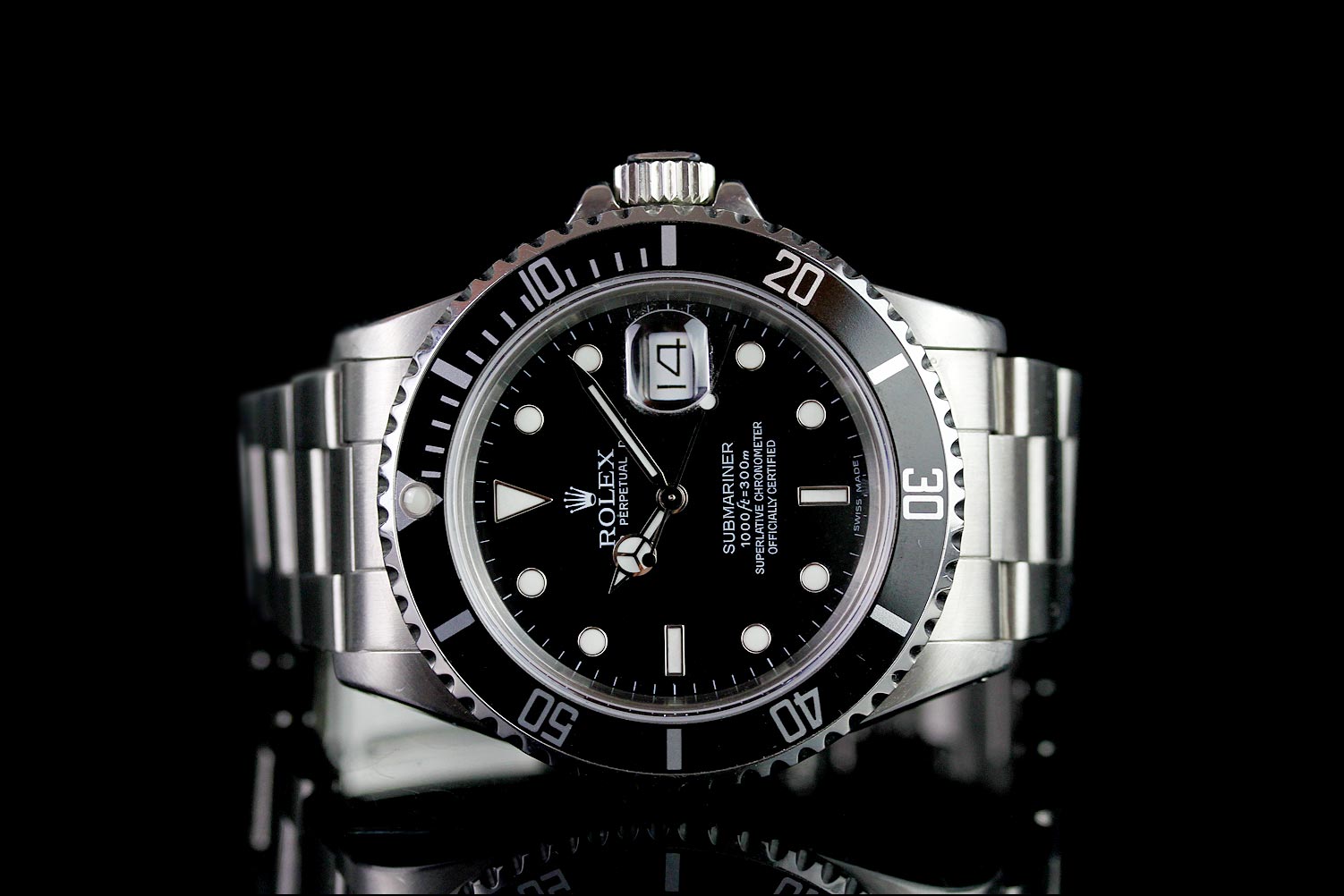 GENTLEMEN'S ROLEX OYSTER PERPETUAL DATE SUBMARINER 'TRIPLE ...