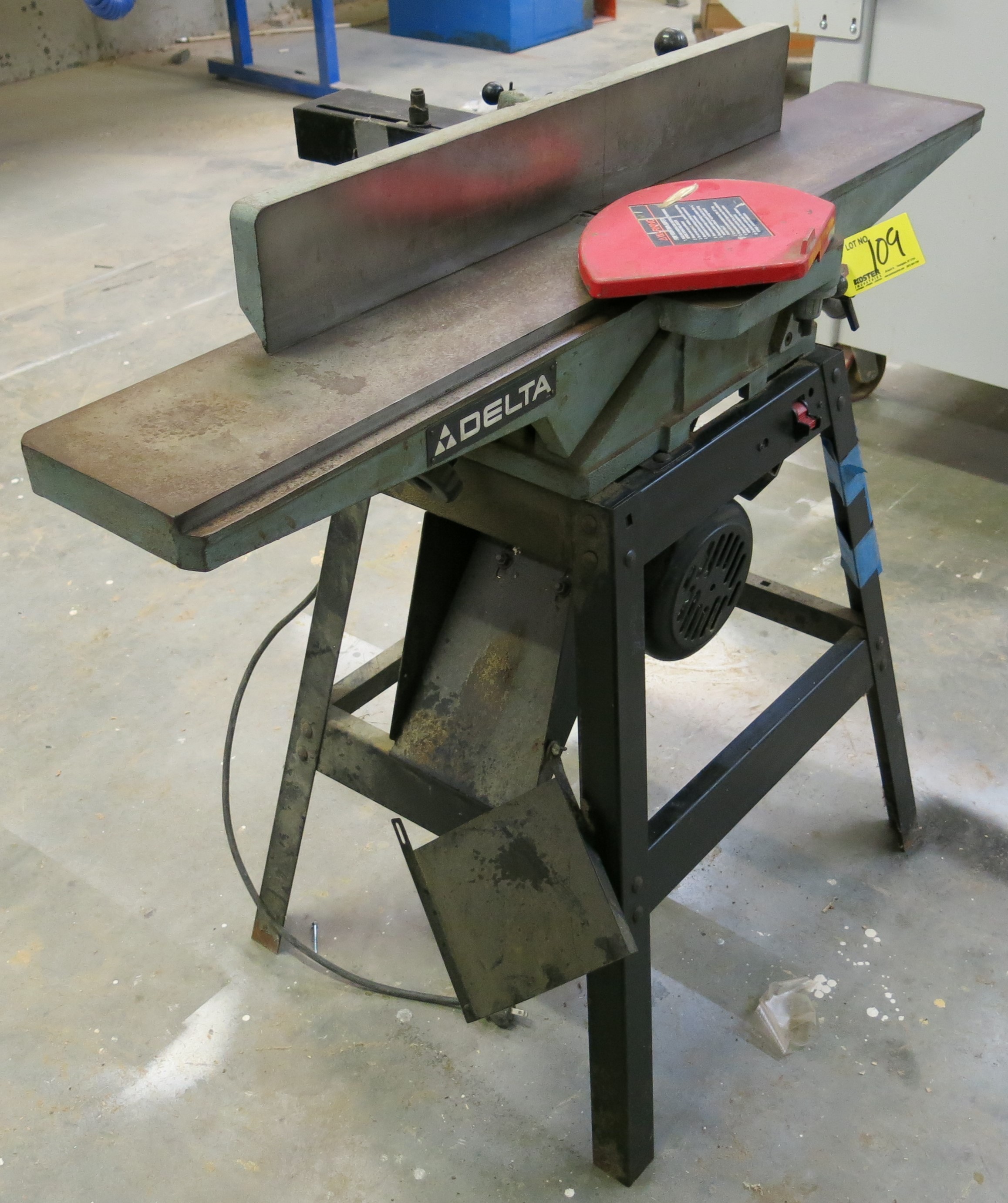 (1) DELTA MDL. J, CAT. NO. 37190, 6" POWER JOINTER WITH ADJUSTABLE TABLE
