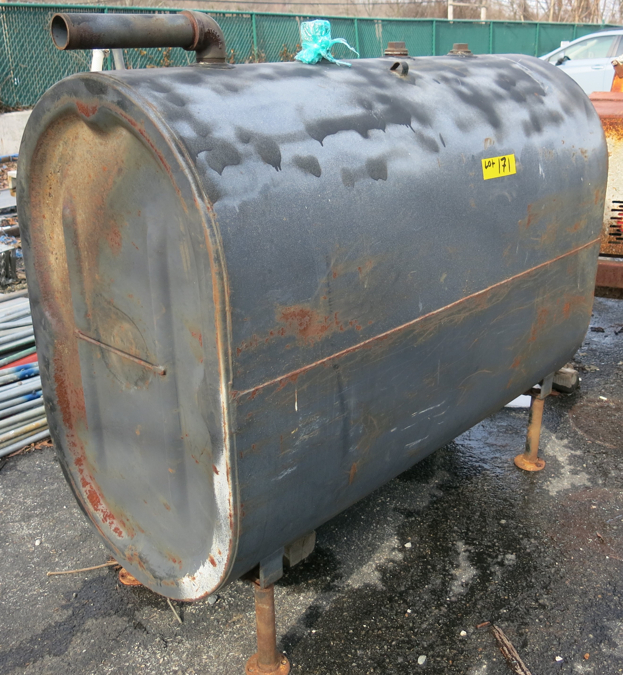 (1) NORTHERN TOOL ALUMINUM DIESEL FUEL TRANSFER TANK, TANK CAPACITY 90