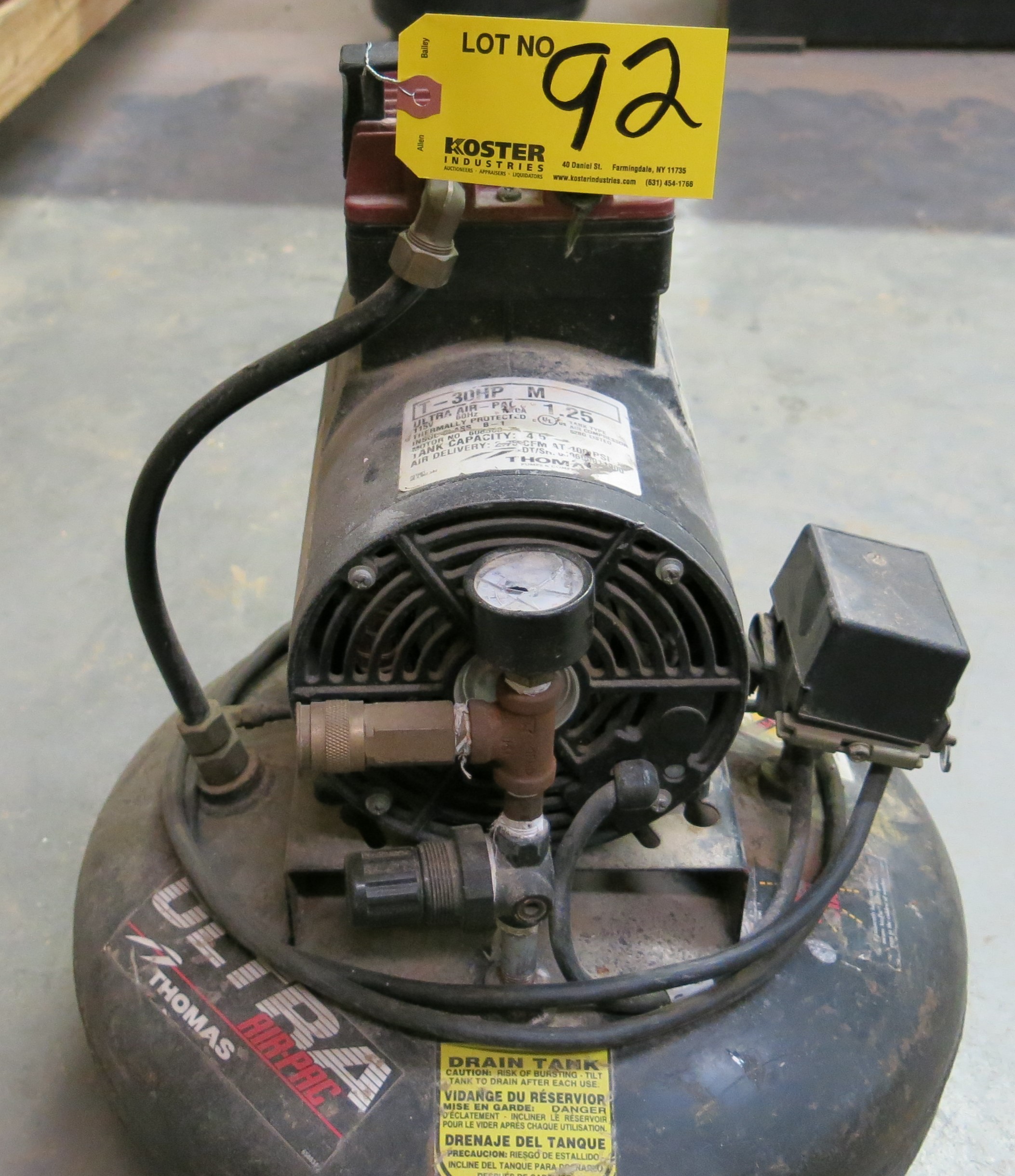 (1) THOMAS ULTRA AIR PACK PANCAKE AIR COMPRESSOR MDL. T30HPM, TANK