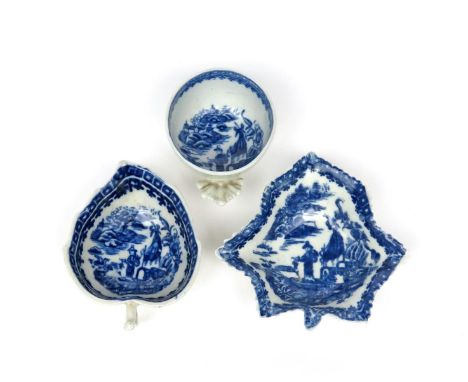 A Caughley blue and white wine taster  c.1780, of deep circular form with a leaf handle, a leaf-shaped butterboat and a pickl