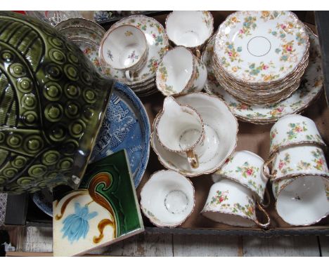 A Victorian Glazed Earthenware Planter, a Victorian china part tea service (approximately thirty five pieces), Willow pattern