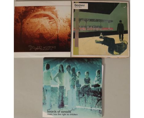 90s INDIE/AMBIENT DELETED LPs - Outstanding trio of 3 x superb LPs. Titles are Aphex Twin Selected Ambient Works Volume II (W