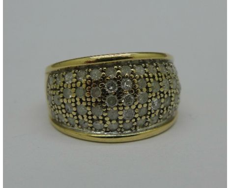 A 9ct gold and diamond ring, 4.2g, N