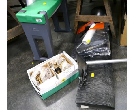 Hose lock, kneeler stool, brass tap sets rubber matting and roller brush paint set