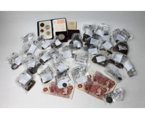 Quantity of GB coins - George V one pennies, Edward VII pennies, Britains first decimal coin folder