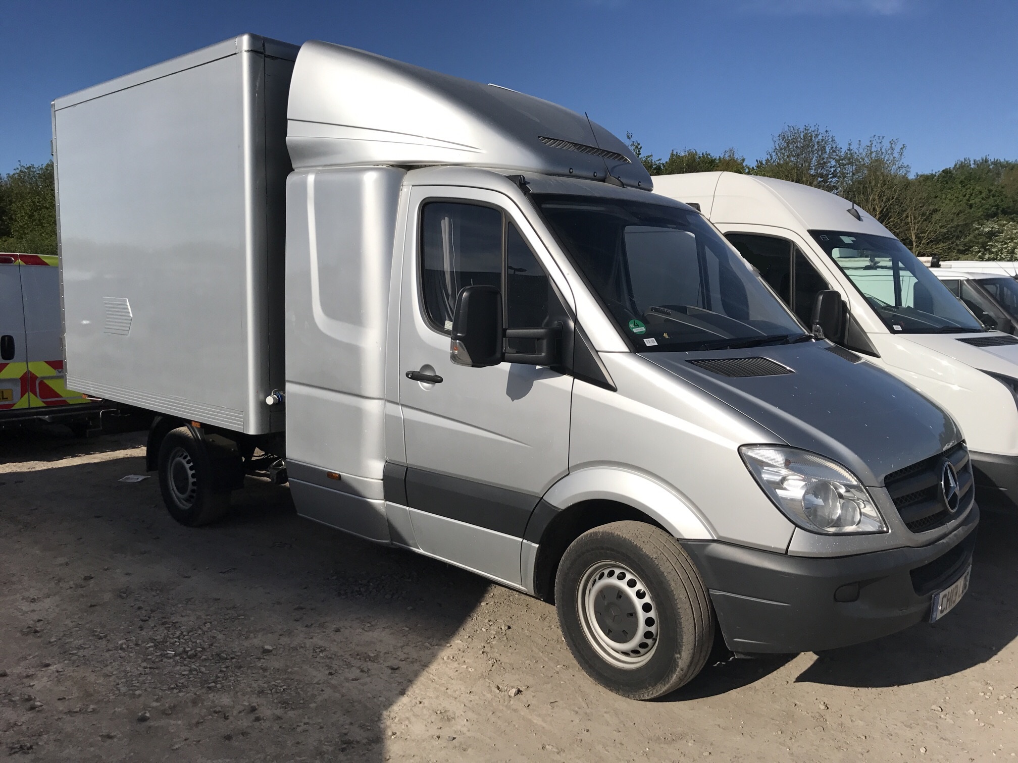 2013 13 REG MERCEDES SPRINTER CHASSIS CAB WITH SLEEPER FRIDGE BOX (OVERNIGHT PLUG) 3.5 TON 21