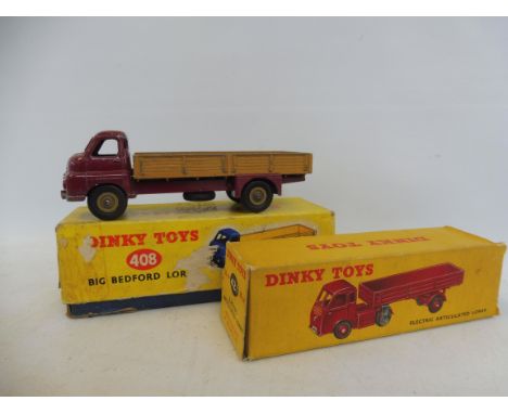 A Dinky Bedford lorry, no. 408, playworn condition, box average plus an empty box for no. 421.