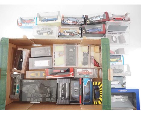 A quantity of boxed and unboxed 1:43 scale models to include BRUMM, VITTESSE and STARLINE, comprising of assorted German auto