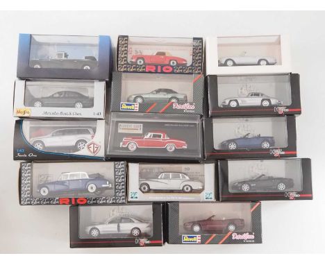 A quantity of boxed and unboxed 1:43 scale models to include RIO, CORGI, MAISTO and VITTESSE, comprising of assorted Mercedes