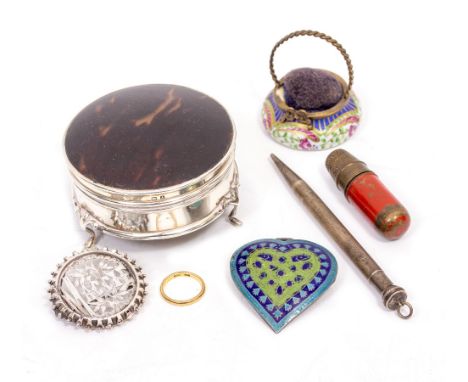 A SILVER TRINKET BOX with a tortoise shell lid, standing on three feet, with marks for Birmingham, the makers mark indistinct