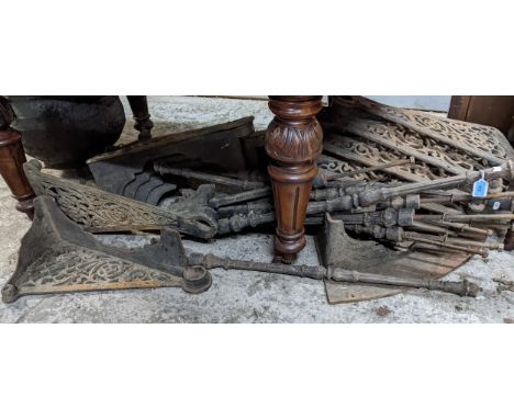 A vintage cast iron spiral staircase Location:If there is no condition report shown, please request 