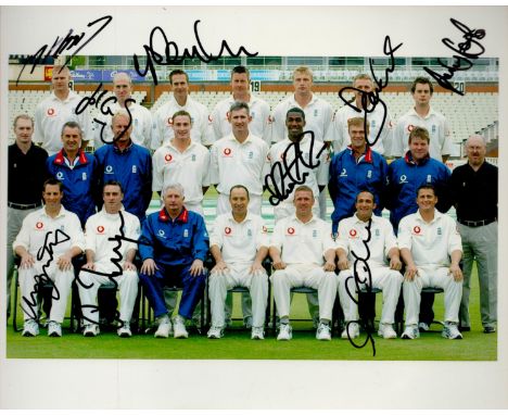 England Cricket 9 Signed 10x8 inch Colour Team Photo. Signatures include Matthew Hoggard, J Crawley, Michael Vaughan, Alex Tu