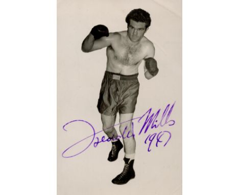 Sold at Auction: David Price boxing champion autographed large photo. High  quality 16x12 photograph signed by boxer