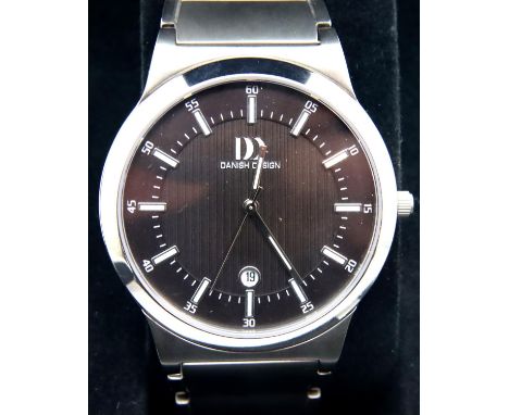 Gents Danish design new old stock wristwatch, dial D: 32 mm. P&amp;P Group 1 (£14+VAT for the first lot and £1+VAT for subseq