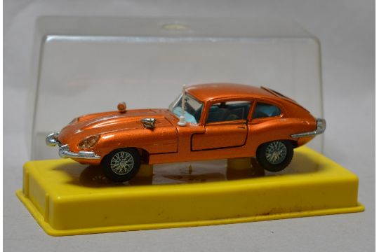 dinky jaguar e type