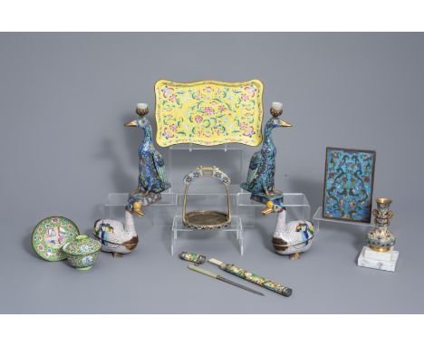 A large collection of Chinese cloisonné and enamel wares, 19th/20th C.--20 x 13 cm (the plaque) L 25,5 cm (the chop stick con