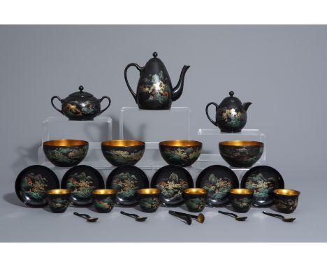 An extensive Chinese Foochow lacquer Shen Shao'an style coffee and tea service, 20th C.--H 16,2 - 11,7 cm (the teapots)Ê H 9,