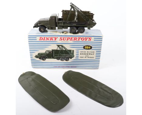 French Dinky Supertoys 884 Military Brockway Bridge layer (Camion Militaire Pont De Bateaux) drab green, concave hubs, with b