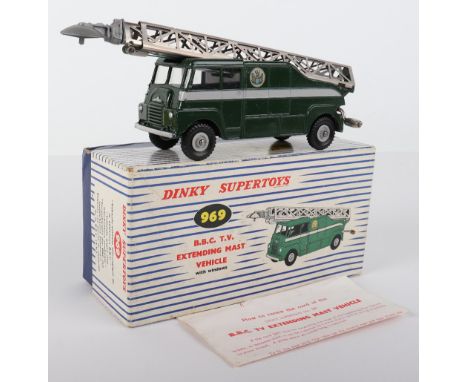 Dinky Supertoys 969 B.B.C T.V Extending Mast Vehicle, dark green body, grey wheel hubs, with original antenna dish, in near m