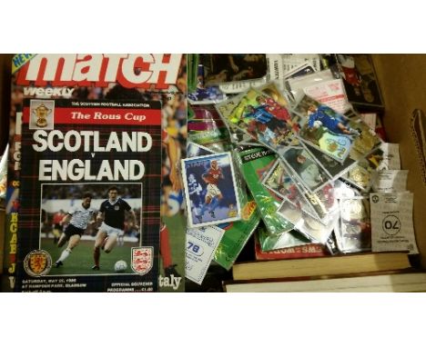 FOOTBALL, selection, inc. coin sets & empty sleeves; 27 Sugar Puff plastic shirt models on base, 45 Football Greats (in ring-