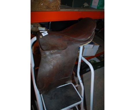 A Frosts of Bawtry, Doncaster Leather pony/hunting Saddle.