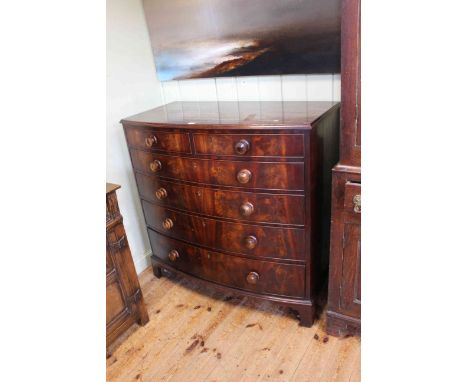 Early 19th Century mahogany bow front chest of two short and four long graduated drawers, 108cm high 111cm wide, 56cm deep.