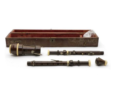 A Dollard of Dublin rosewood and ivory double flageolet, circa 1820, the head stamped 'DOLLARD, DUBLIN, PATENT' and the pipes