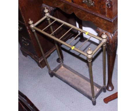 An Edwardian tubular brass framed stick stand 