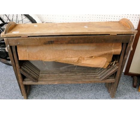 A First World War campaign bed