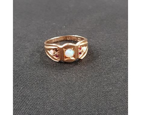 ANTIQUE 10 CARAT GOLD RING - OPAL AND RUBY