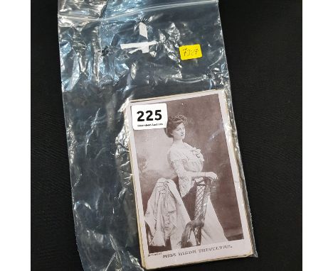 COLLECTION PICTURE PORTRAIT CARDS