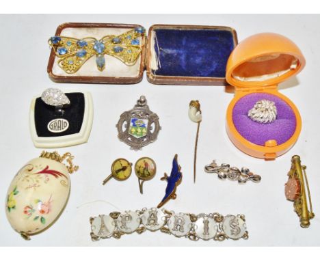 Jewellery - a blue glass and filigree wirework butterfly brooch; rings; needle case; a bluebird enamel sweetheart brooch;  et
