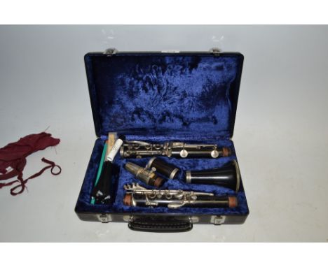 A Buffet Crampon, Paris B flat  clarinet, cased