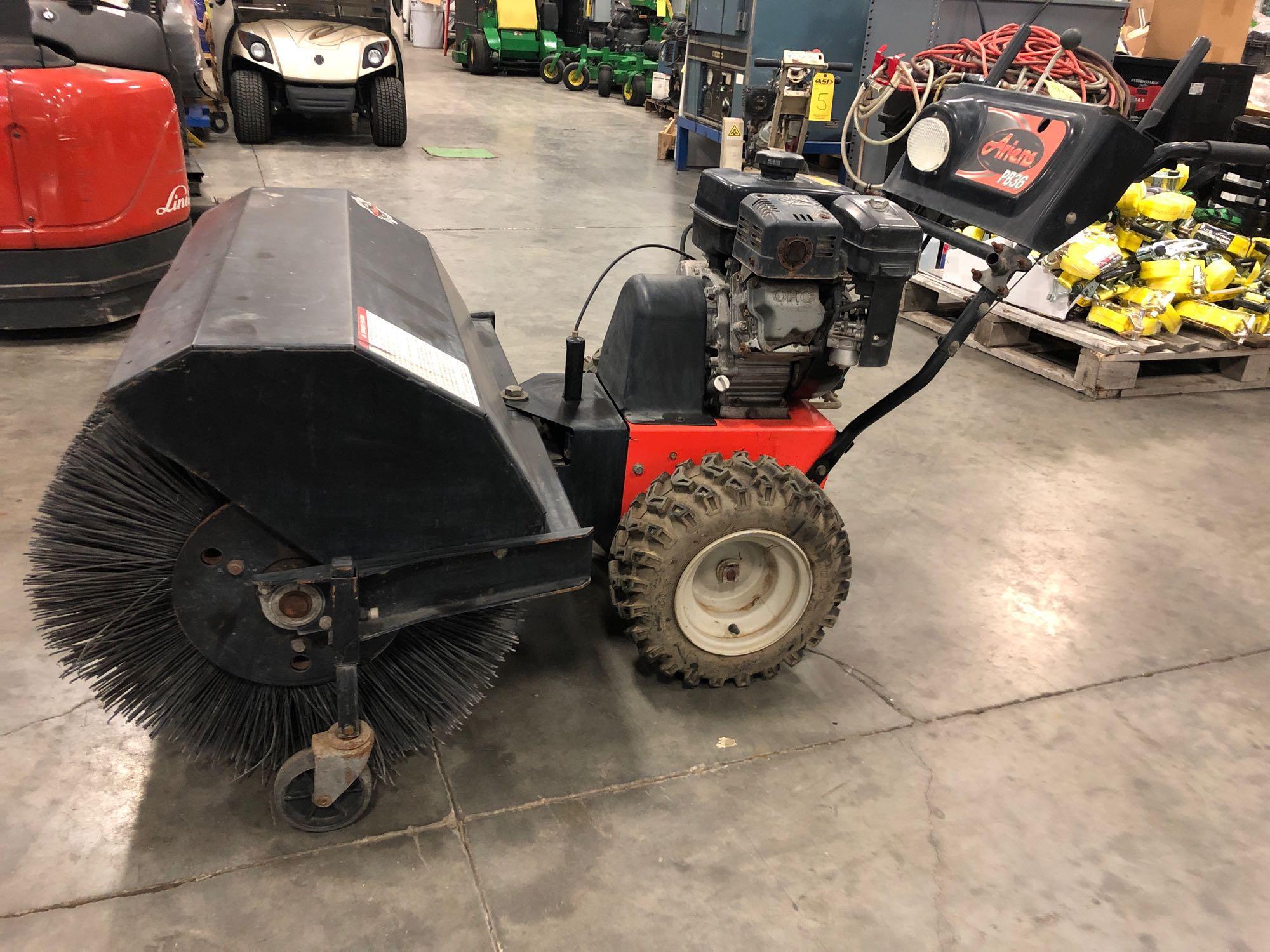 ARIENS PB36 WALKBEHIND SWEEPER/BROOM, RUNS AND OPERATES