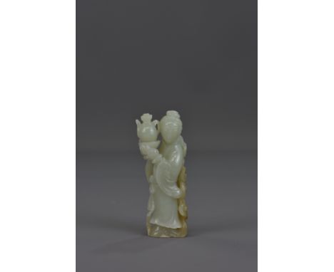 A Chinese 20th century carved jade figure of Guanyin. 9cm tall