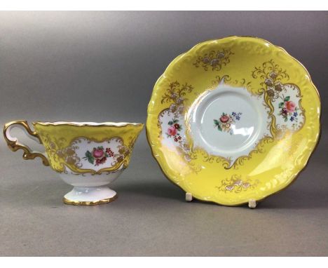 COPELAND SPODE PART TEA SERVICE AND A SIMILAR COFFEE SERVICE  comprising four tea cups and saucers and three side plates, eac