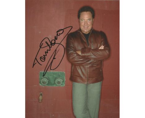 Tom Jones signed 10 x 8 colour Photoshoot Portrait Photo, from in person collection autographed at BBC Radio London 2014. Goo