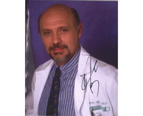 Hector Elizondo signed 10 x 8 colour Chicago Hope Portrait Photo, from in person collection autographed at London Premiere 20
