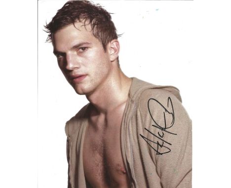 Ashton Kutcher signed 10 x 8 colour Portrait Photo, from in person collection autographed at What Happens in Vegas London Pre