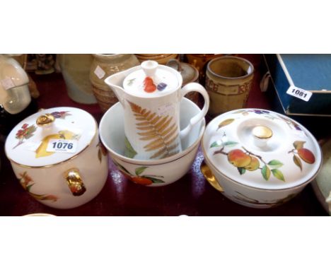 Four pieces of Royal Worcester Evesham oven to tableware including tureen, bowl, etc. - various condition