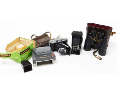 A group of camera and other equipment, to include a Nettar Zeiss Ikon boxed camera, a Super Hanorama boxed camera, a pair of 