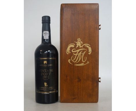 FORTNUM & MASON VINTAGE PORT 1992
Produced by Burmester & Ca. SA, Oporto for Fortnum & Mason.  75cl.  20% abv.  In presentati