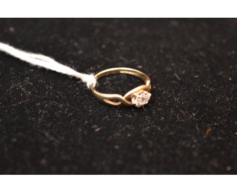 A 9ct Gold Cubic Zircona Ring 