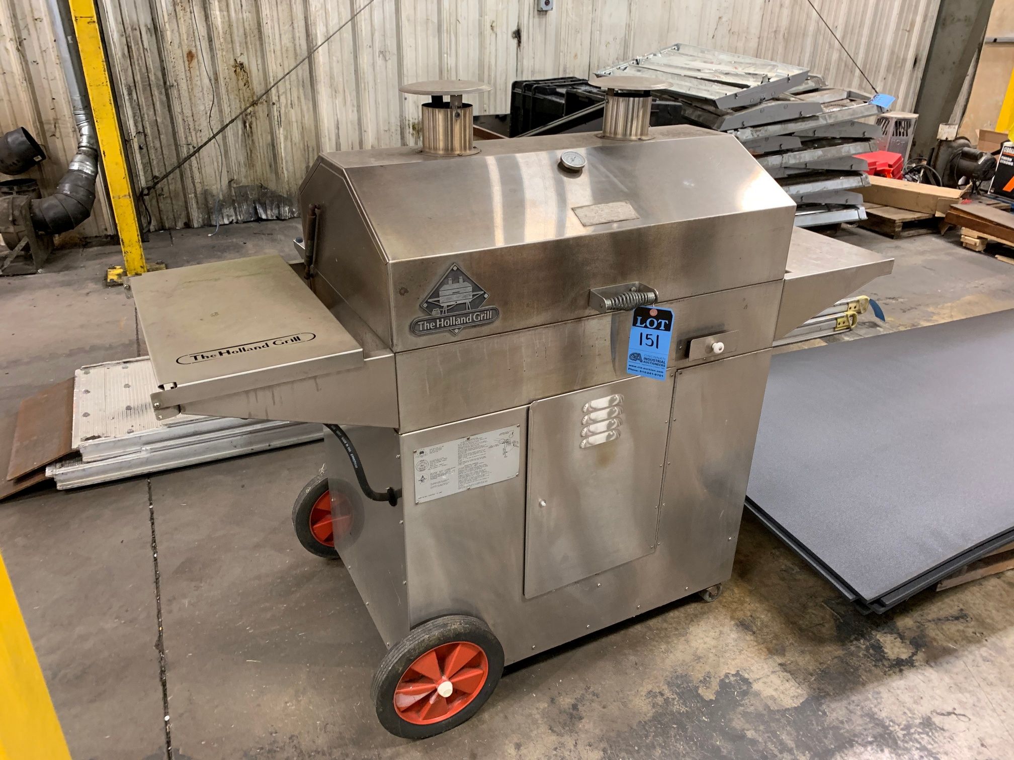 HOLLAND GRILL CO. LP GAS GRILL