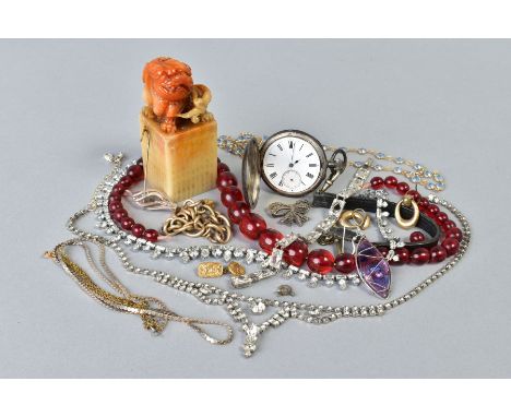 A SELECTION OF JEWELLERY, to include a silver 'S' link chain, with an import mark for London, a silver pocket watch with blue