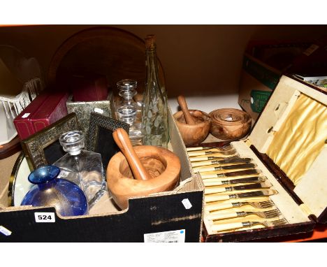 ONE BOX AND LOOSE including three square Dartington decanters and stoppers, two wheel etched wine bottles, a Archimede Seguso